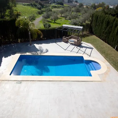 Villa Paraiso *